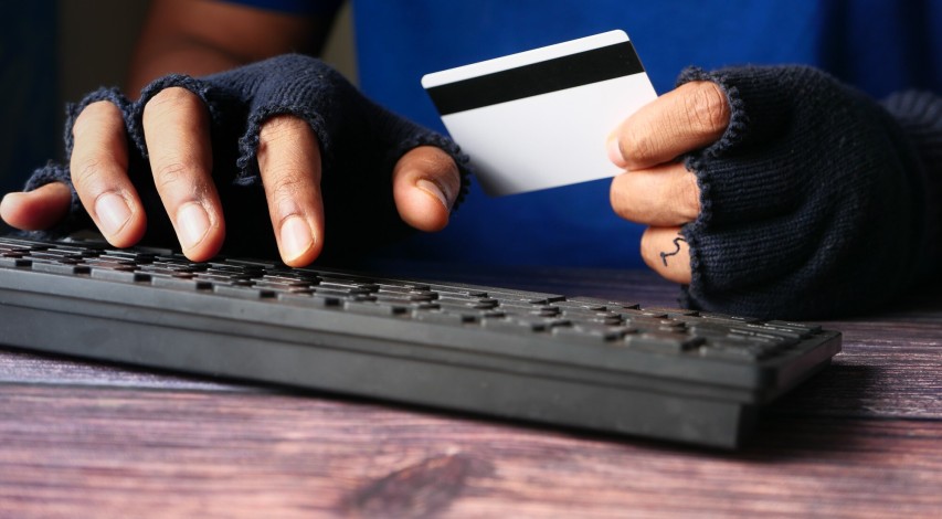 Unauthorized credit card transaction on screen